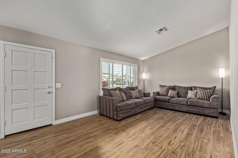 821 Chicago St, Chandler, AZ 85225