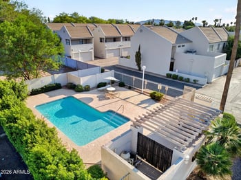 821 Redondo Dr, Tempe, AZ 85282