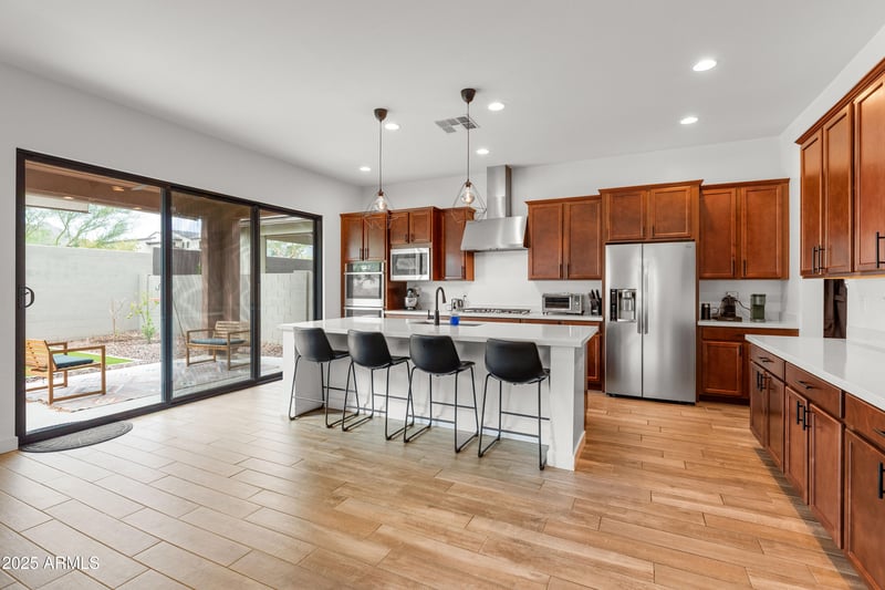 821 Monte Way, Phoenix, AZ 85042