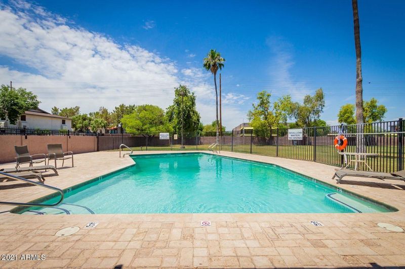 821 S Casitas Dr #D, Tempe, AZ 85281