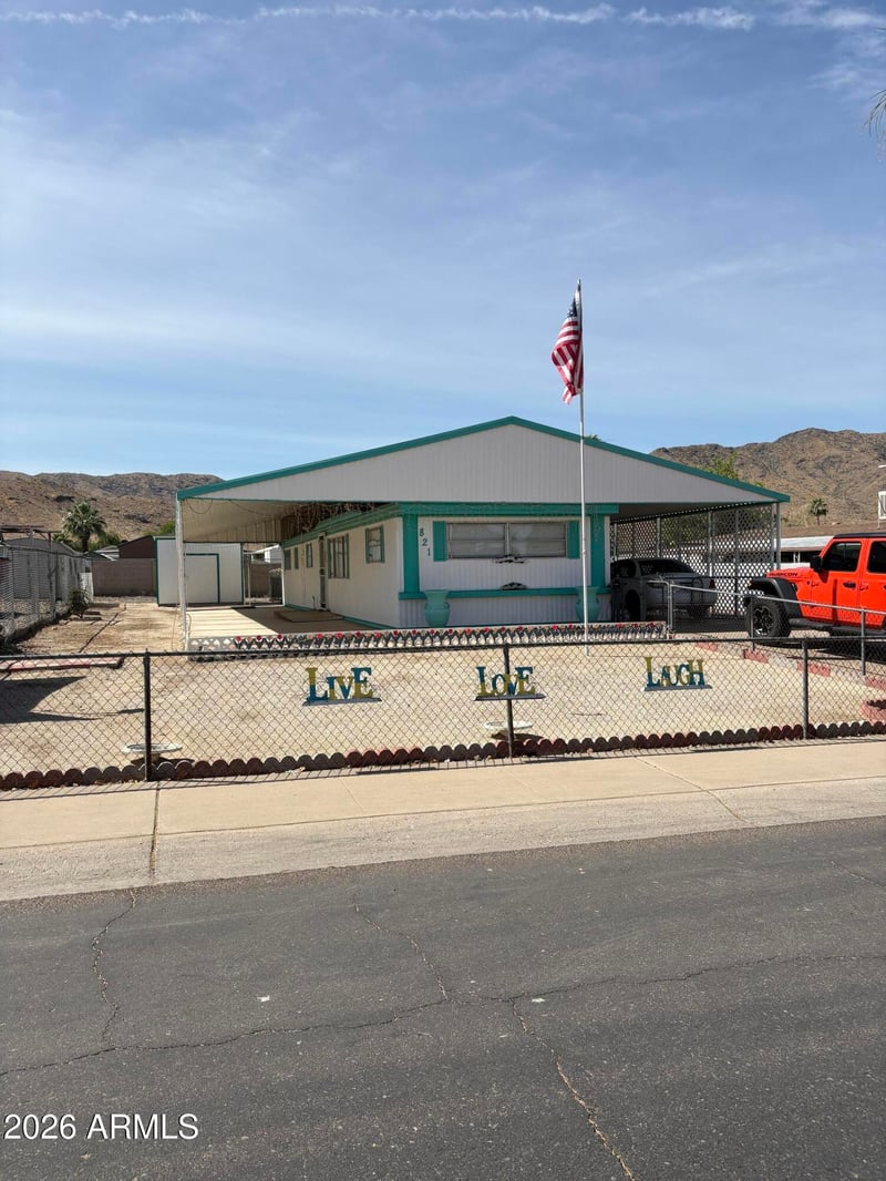 821 W Buist Ave, Phoenix, AZ 85041