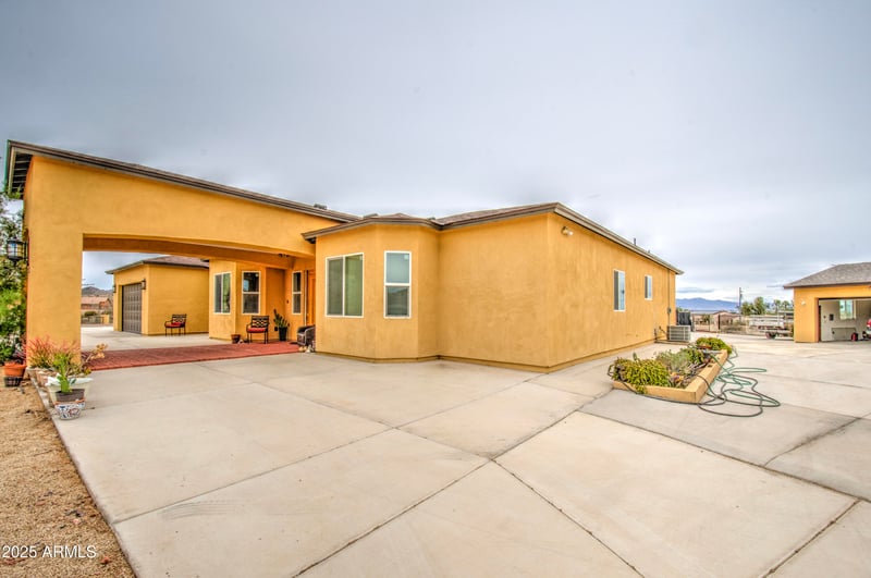 8210 132nd Ave, Goodyear, AZ 85338