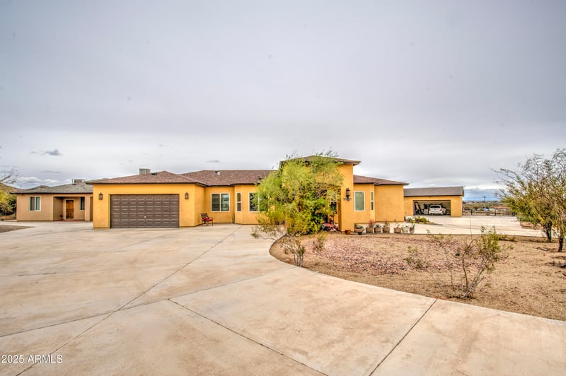8210 132nd Ave, Goodyear, AZ 85338