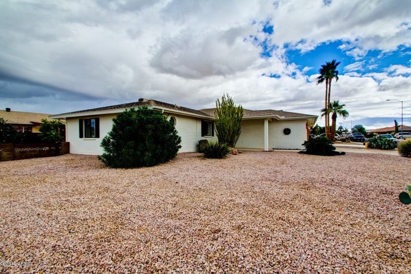 8210 E Nido Ave, Mesa, AZ 85209