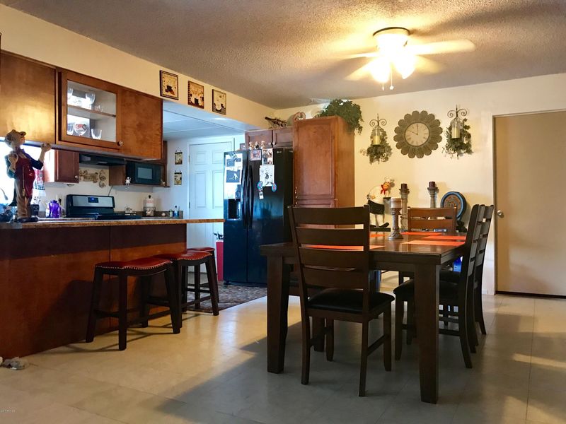 8210 W Piccadilly Rd, Phoenix, AZ 85033