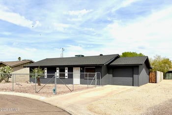 8211 8th Pl, Phoenix, AZ 85020