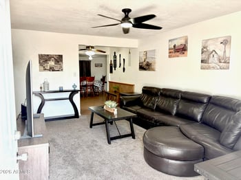 8211 8th Pl, Phoenix, AZ 85020