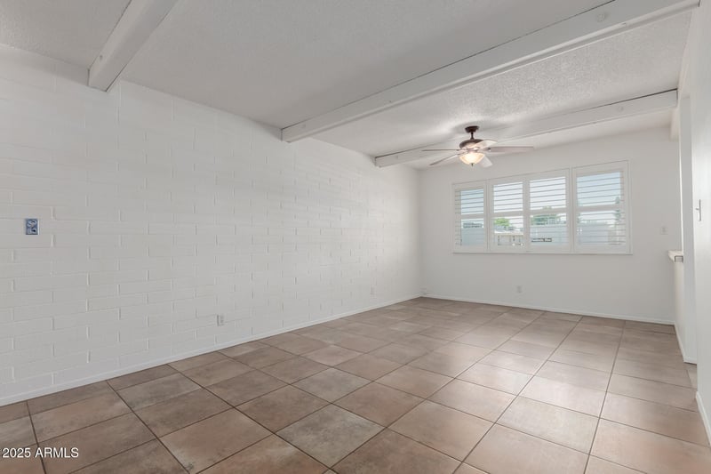 8211 Garfield St #J219, Scottsdale, AZ 85257