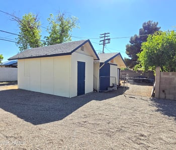 8211 Madison St, Peoria, AZ 85345