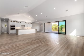 8211 N 17th Ave, Phoenix, AZ 85021