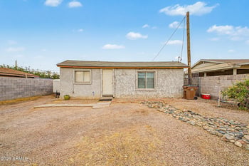 8211 Calle Bella Vi, Guadalupe, AZ 85283
