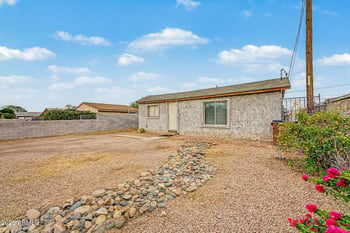 8211 Calle Bella Vi, Guadalupe, AZ 85283