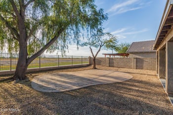 8212 74th Ave, Laveen, AZ 85339