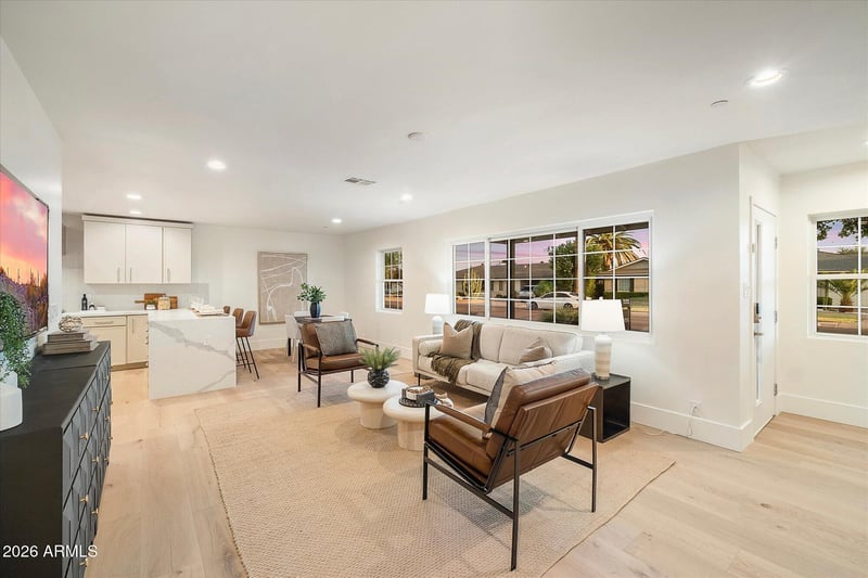 8212 E Wilshire Dr, Scottsdale, AZ 85257