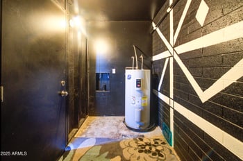 8213 33rd Ln, Phoenix, AZ 85051