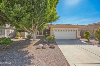 8213 Alex Ave, Peoria, AZ 85382