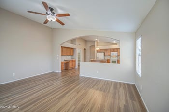 8213 Jenna Ln, Laveen, AZ 85339