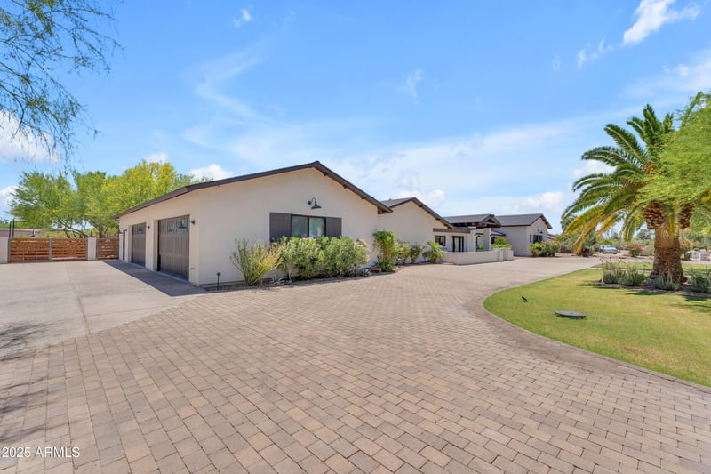 8213 Sharon Dr, Scottsdale, AZ 85260