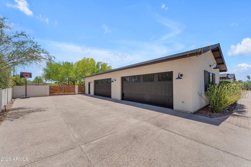 8213 Sharon Dr, Scottsdale, AZ 85260