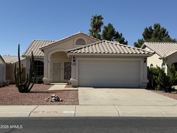 8213 Rue De Lamour Ave, Peoria, AZ 85381