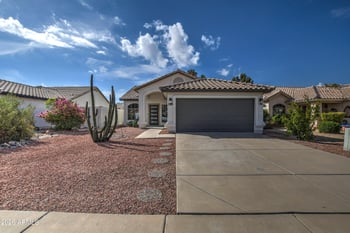 8213 W Rue De Lamour Ave, Peoria, AZ 85381