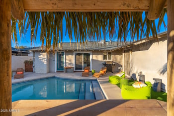 8213 Whitton Ave, Scottsdale, AZ 85251
