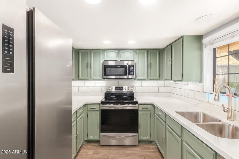 8214 21st Dr #A104, Phoenix, AZ 85021