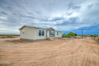 8214 353rd Ln, Tonopah, AZ 85354