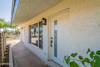 8214 Elm Dr, Scottsdale, AZ 85257