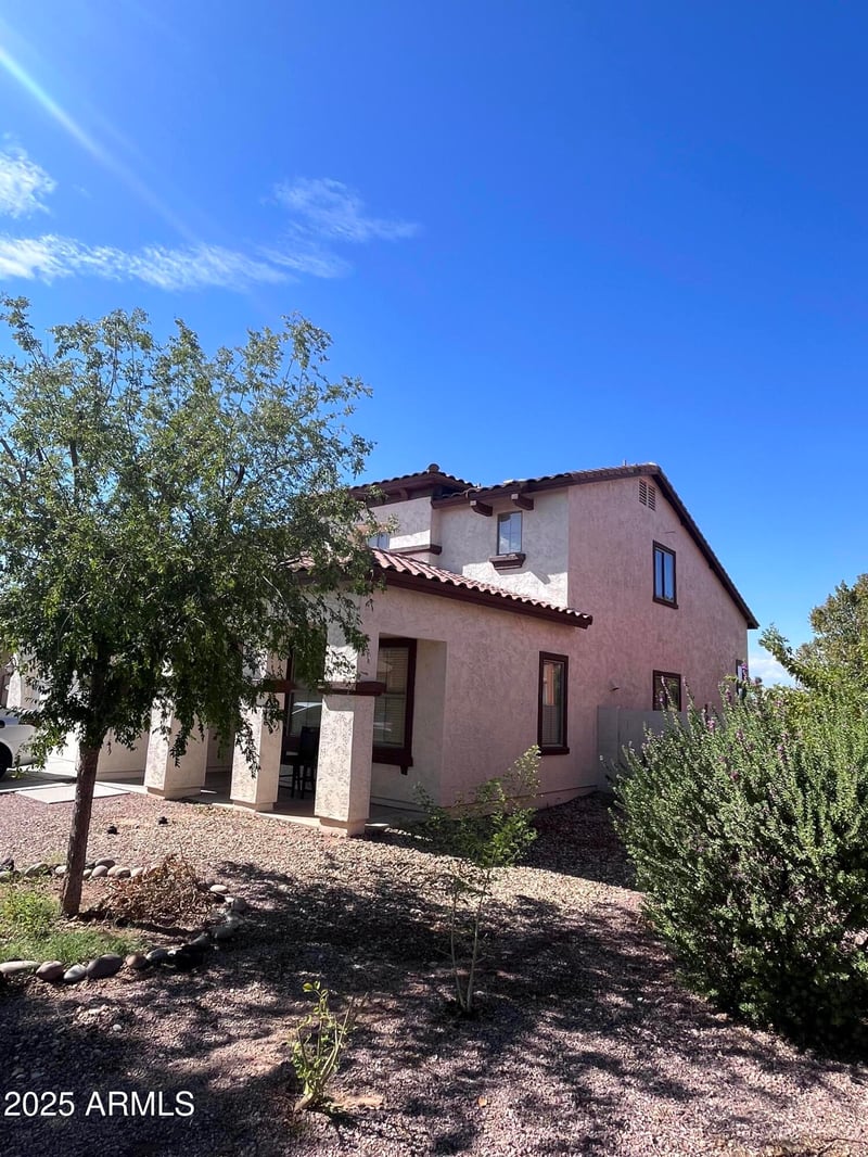 8214 Florence Ave, Phoenix, AZ 85043