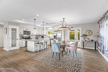 8214 Meadowbrook Ave, Scottsdale, AZ 85251