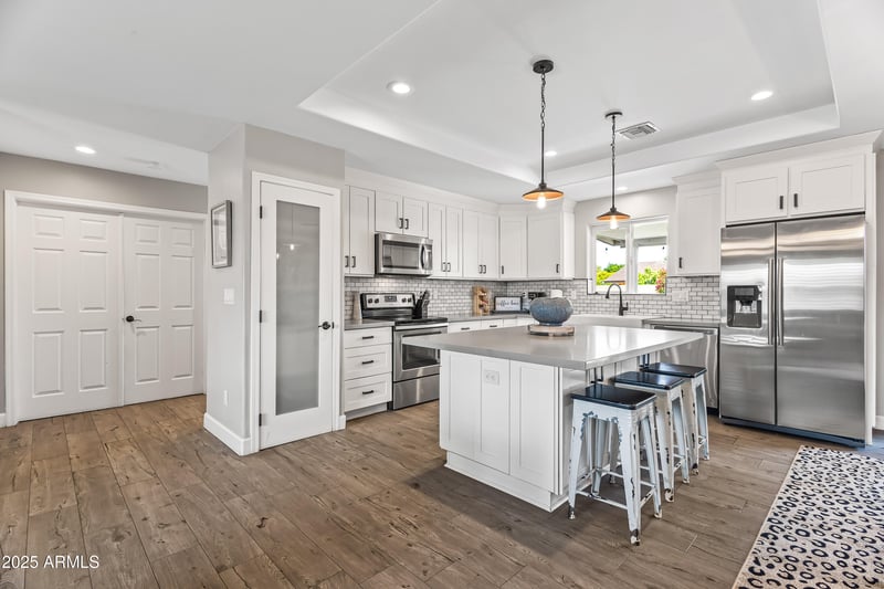 8214 Meadowbrook Ave, Scottsdale, AZ 85251