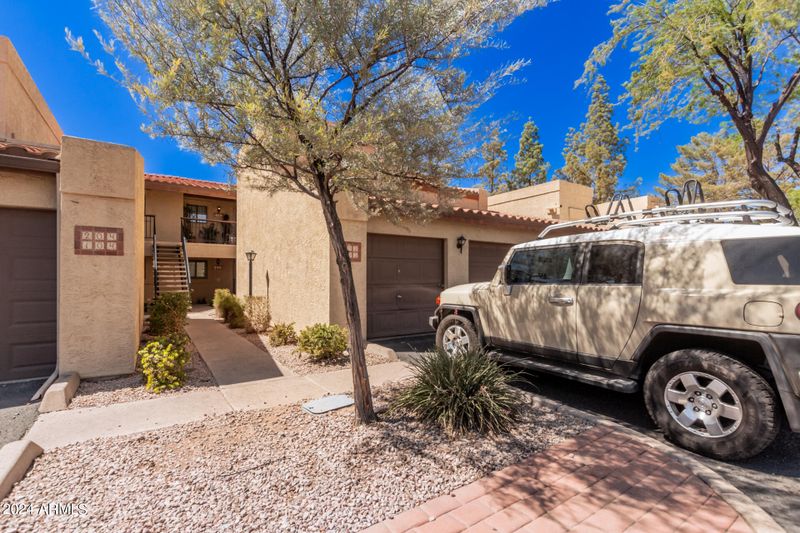 8214 N 21st Dr #A105, Phoenix, AZ 85021