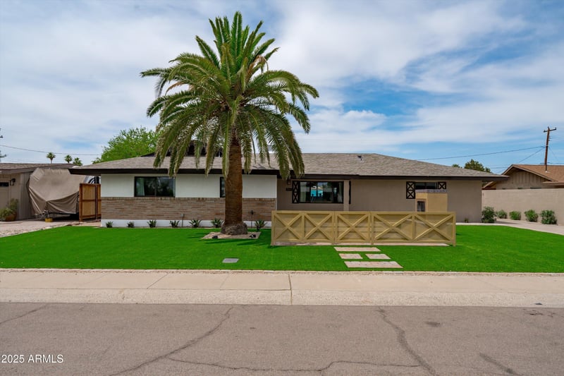 8214 Northland Dr, Scottsdale, AZ 85251
