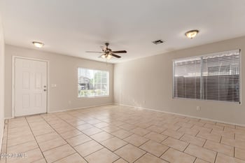 8214 Papago St, Phoenix, AZ 85043