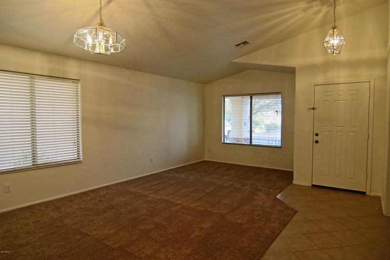 8214 S 45th Ln, Laveen, AZ 85339