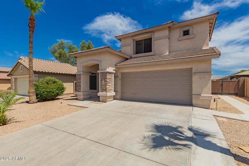 8215 54th Ave, Laveen, AZ 85339