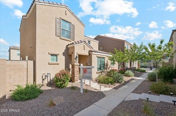 8215 Albeniz Pl, Phoenix, AZ 85043