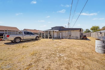 8215 6th Ave, Mesa, AZ 85208