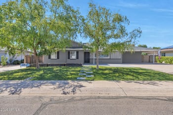 8215 E Cambridge Ave, Scottsdale, AZ 85257