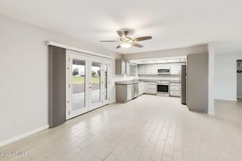 8215 Pueblo Ave, Mesa, AZ 85208