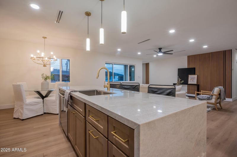 8215 Virginia Ave, Scottsdale, AZ 85257