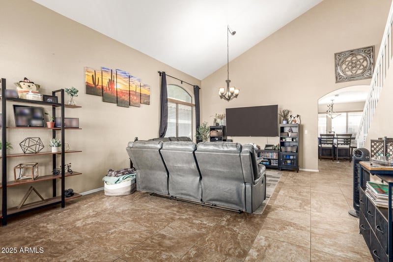 8215 Voltaire Ave, Peoria, AZ 85381