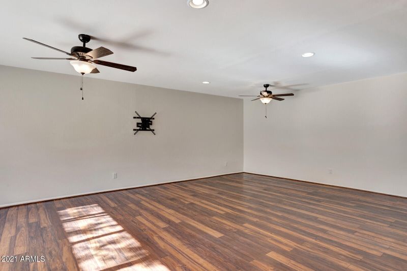8216 E Berridge Ln, Scottsdale, AZ 85250