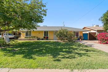 8216 9th St, Phoenix, AZ 85020