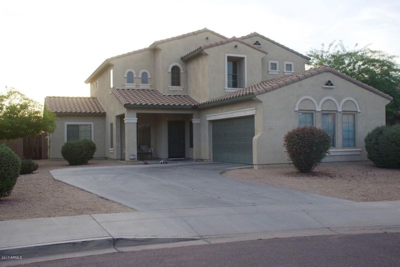 8216 S 54th Ln, Laveen, AZ 85339