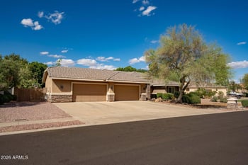 8216 Briden Ln, Peoria, AZ 85383