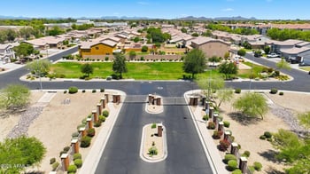 8216 Crocus Dr, Peoria, AZ 85381