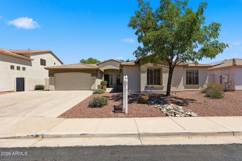 8216 Crocus Dr, Peoria, AZ 85381