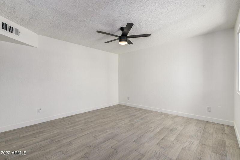 8217 W Whitton Ave, Phoenix, AZ 85033